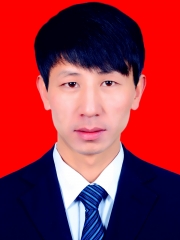 党委委员、副校长  吕俊臣